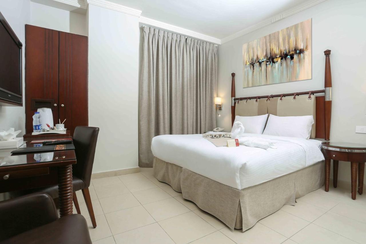 Retaj Hotel Amman Exteriör bild